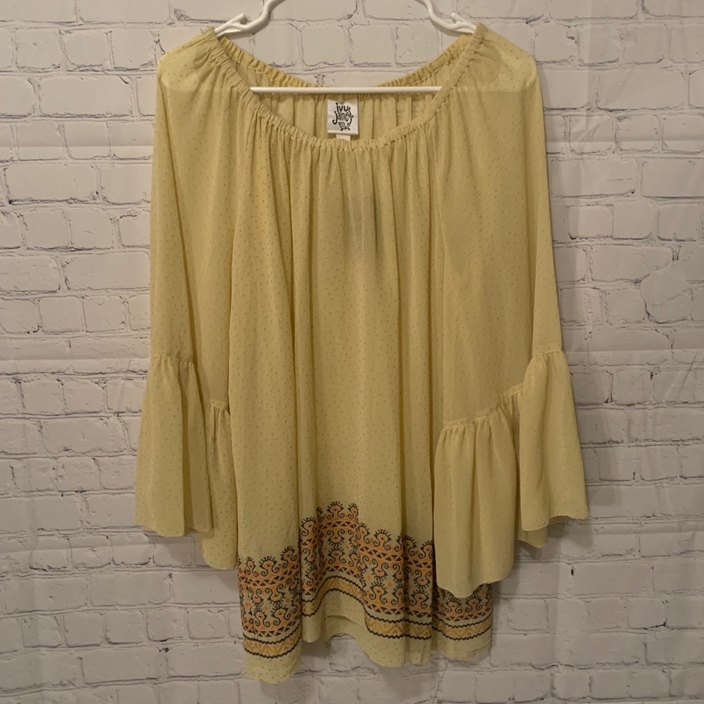 NWT IVY JANE Tunic Yellow Embroidered Sz M